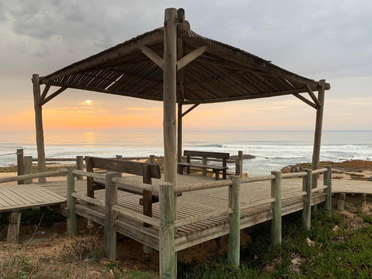 Almograve Beach Hostel ภายนอก รูปภาพ